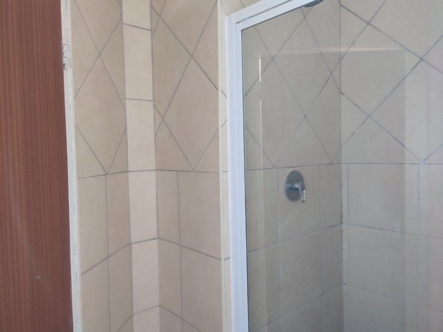 1 Bedroom Property for Sale in Generaal De Wet Free State
